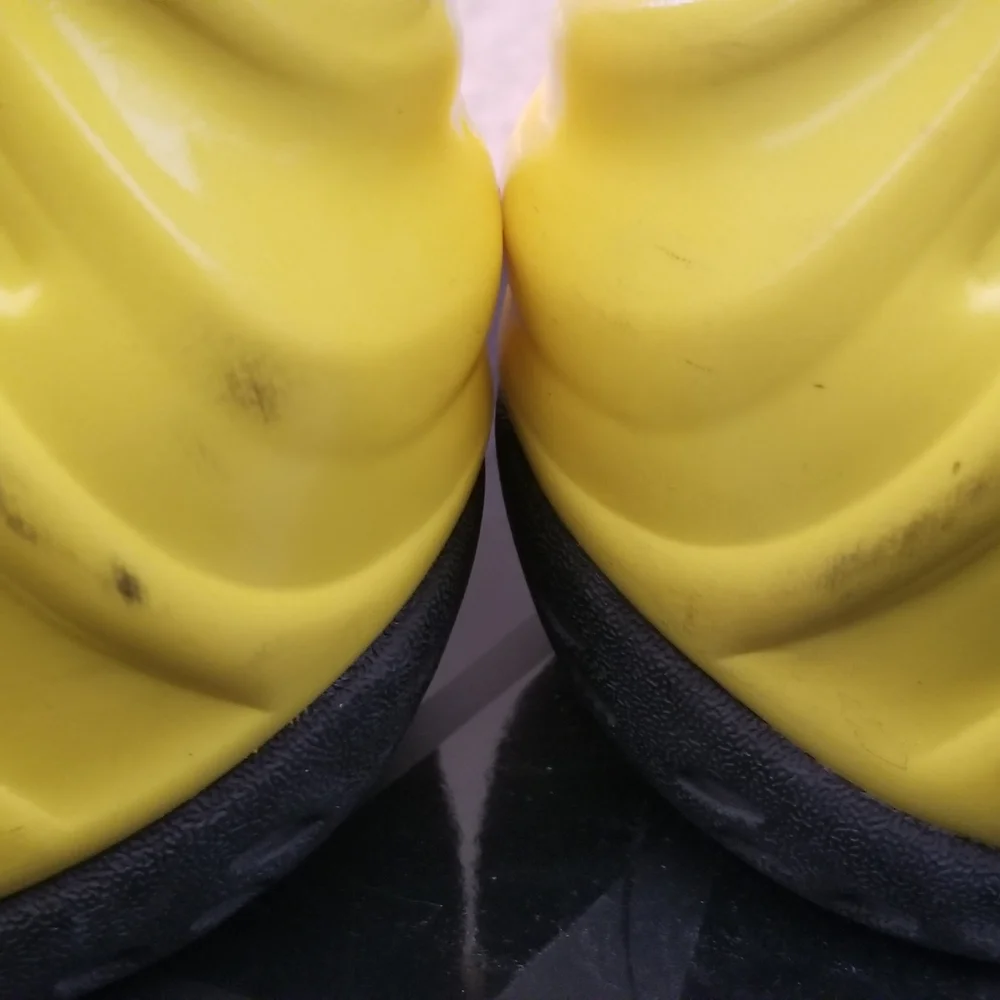 Nike Black and Yellow Foamposite-Style Basketball Sneakers - Picture 8 of 11
